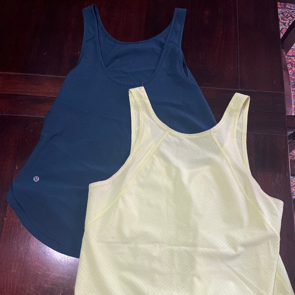 Lululemon Tanks size 10/12